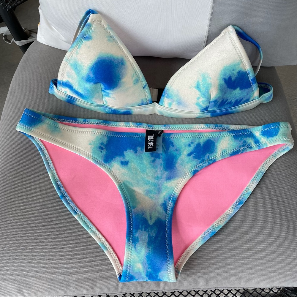 Blue/White Tie Dye Triangl Bikini (S/M)